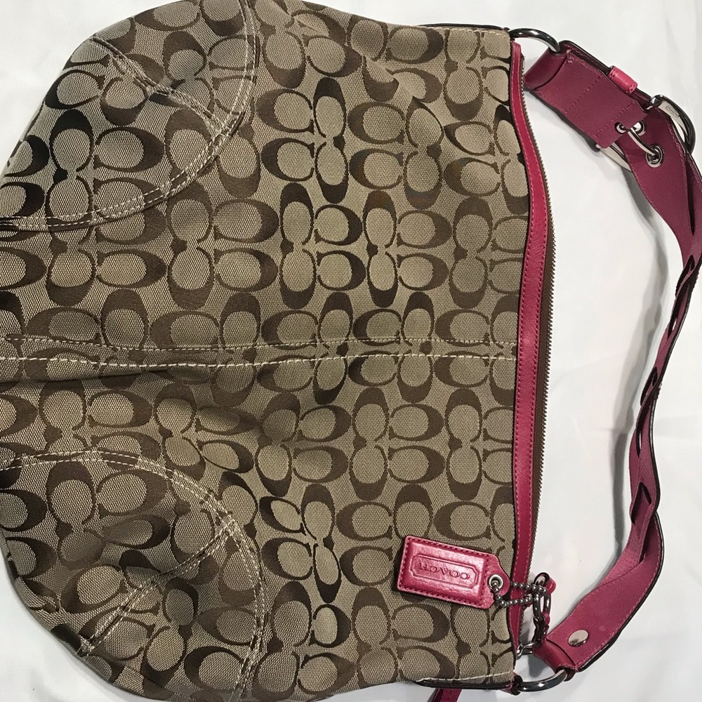 Coach shoulder bag